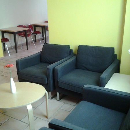 Happy Go Lucky Hotel + Hostel Schoneberg Berlin Zewnętrze zdjęcie