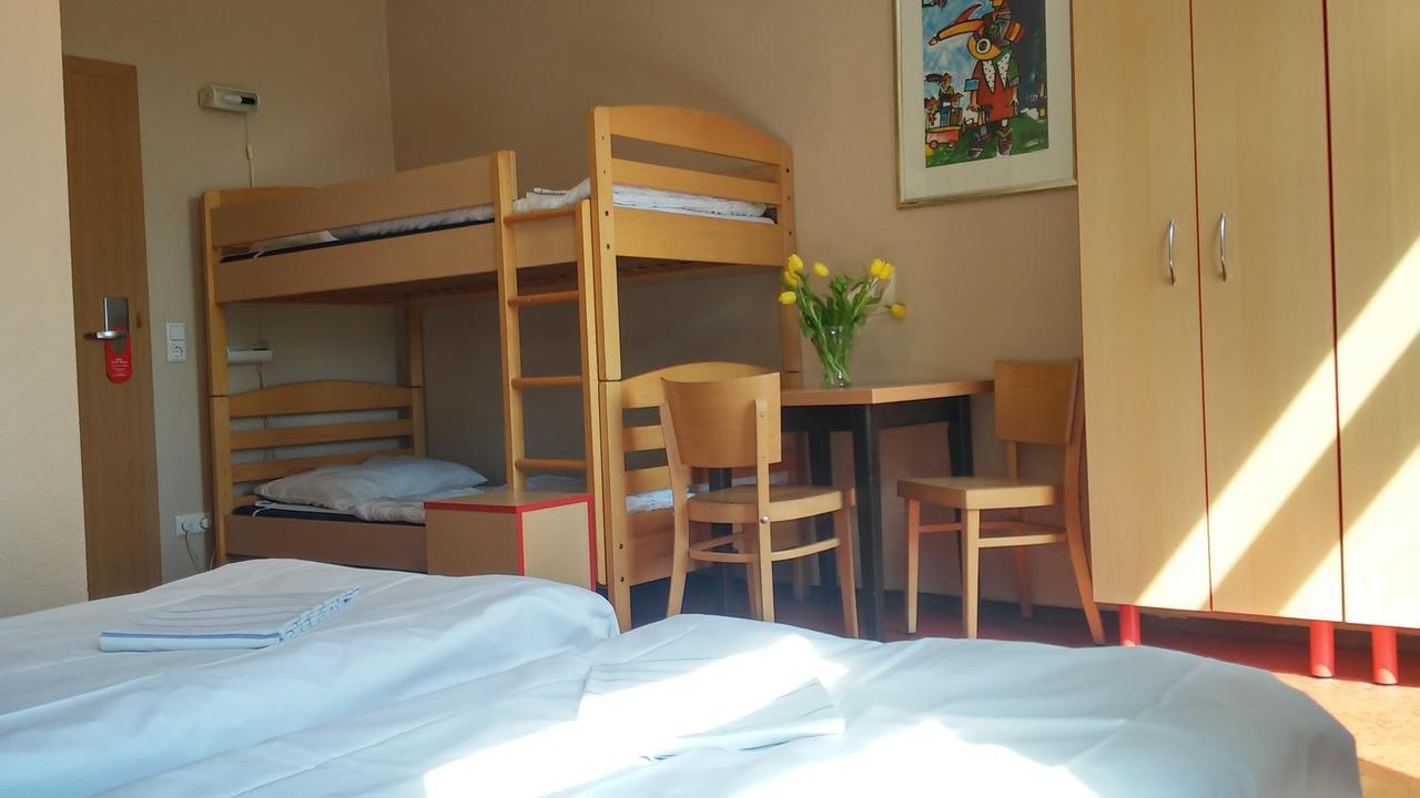 Happy Go Lucky Hotel + Hostel Schoneberg Berlin Zewnętrze zdjęcie